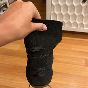 Tom’s suede boots